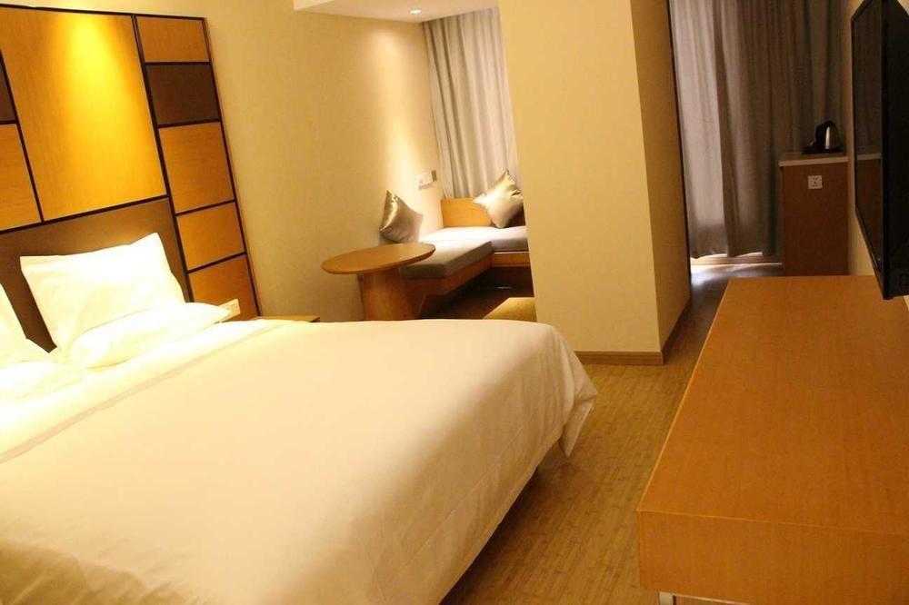 All Season Kunming Zhengyifang Pedestrian Street Hotel Экстерьер фото